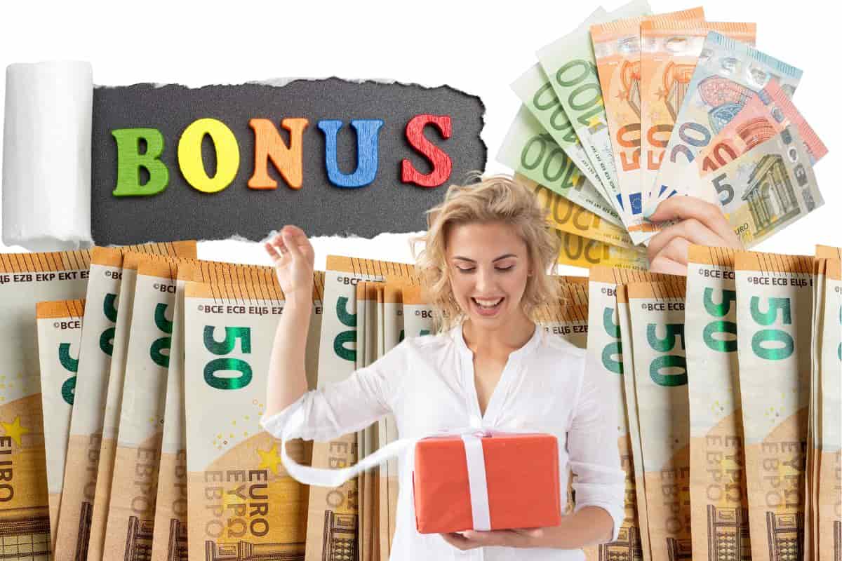 banconote euro, con scritta bonus e donna che scarta regalo